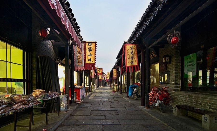 黄金AK闯迷宫