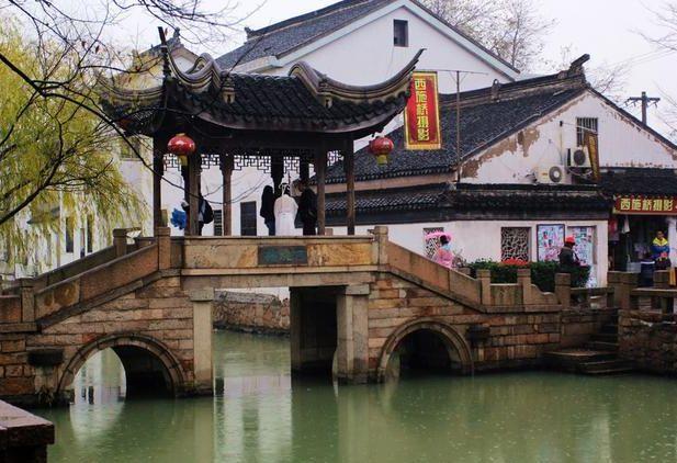 逃出昏暗的地下室2